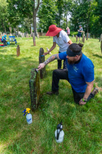 GravestonePres_083