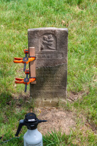 GravestonePres_096